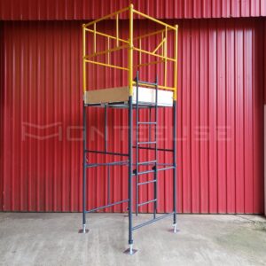 Andaime Tubular NR-18 MONTEEUSE - Segurança em altura para manutenção industrial ou construção civil, garantindo acesso seguro pelas escadas e guarda-corpos com portinhola de acesso ao piso antiderrapante e forração completa. Possui rodapés, diagonais e ligações de base. Pode ser apoiado com sapatas ajustáveis ou rodízios para movimentação segura da estrutura. Totalmente normatizado, com ART de fabricação, Memorial de cálculo e Manual de montagem.